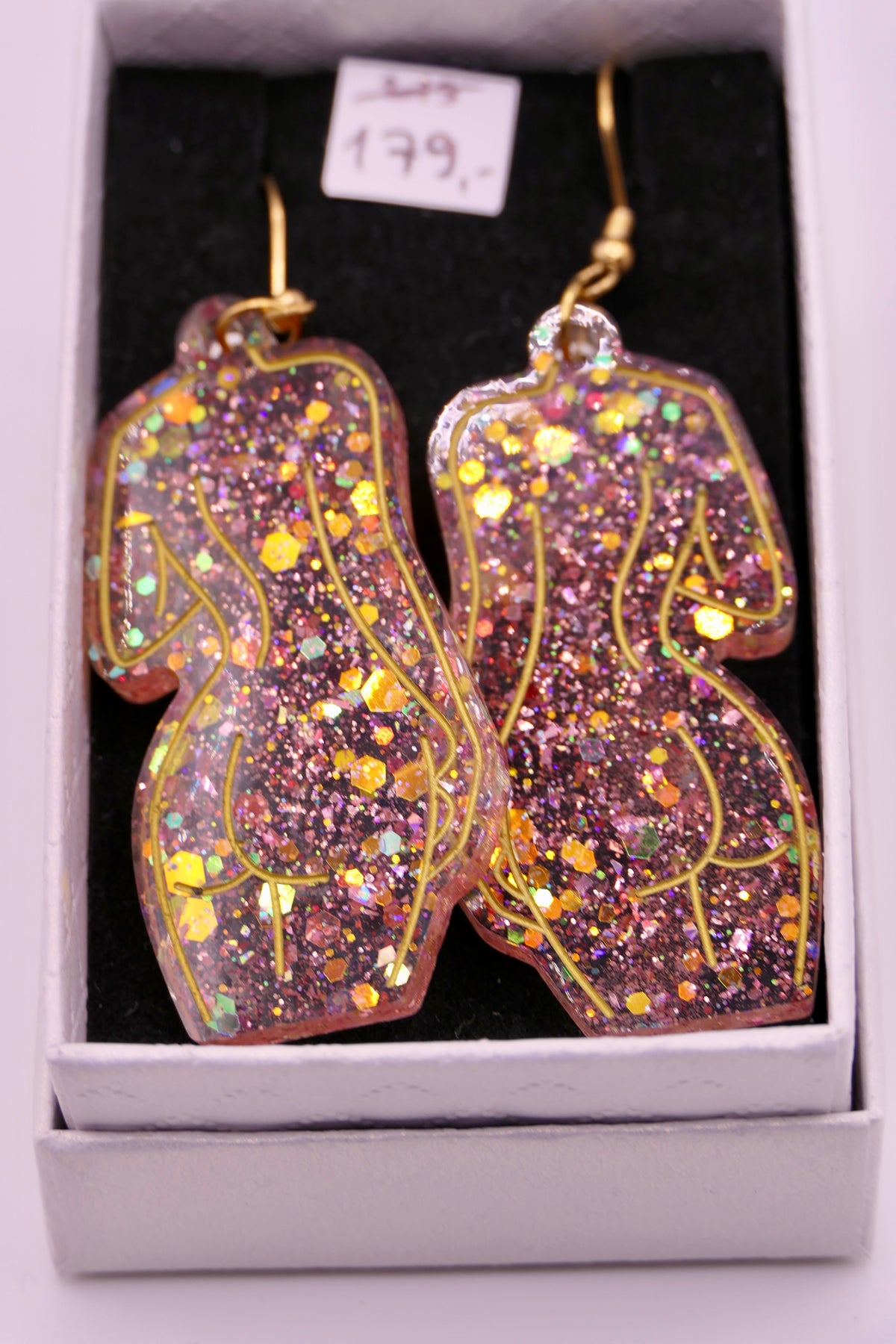 Body shape | Earrings