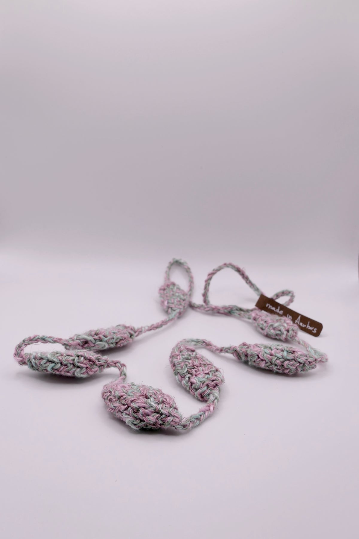 Bicolor crocheted necklace II