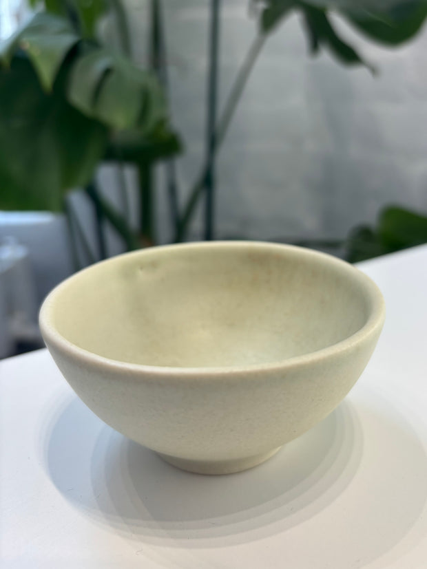 Small bowl | light