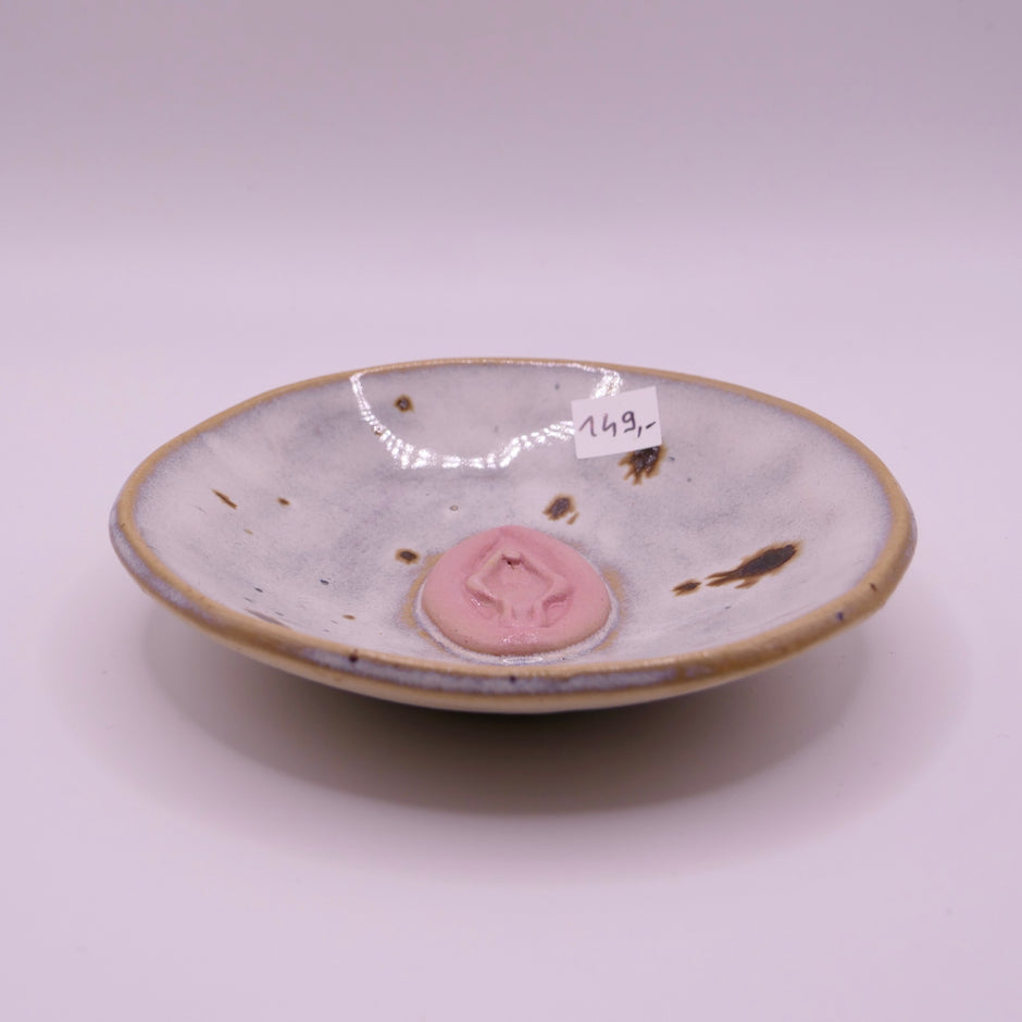 Vulva | Plate