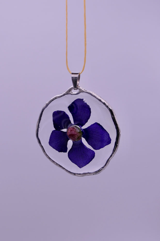 March violet Pendant
