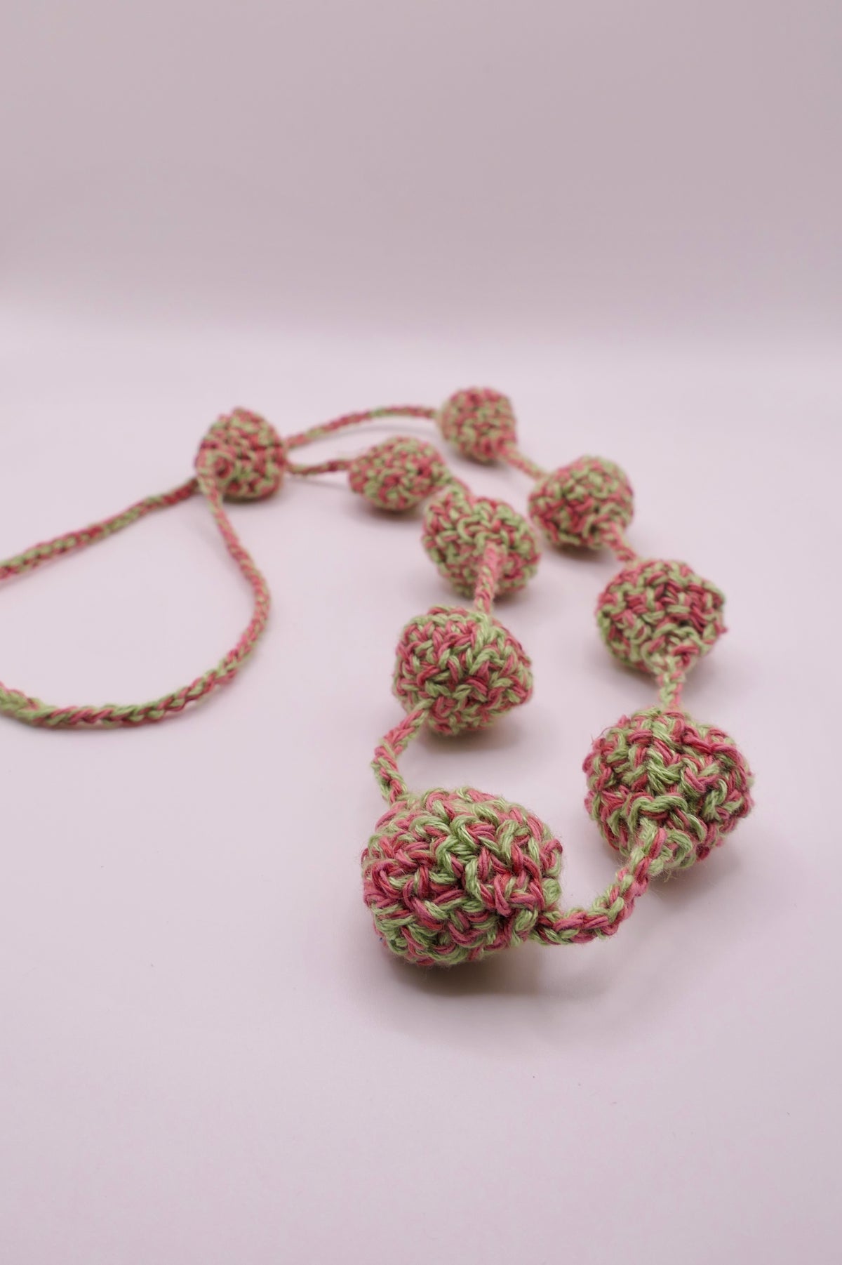 Bicolor crocheted necklace