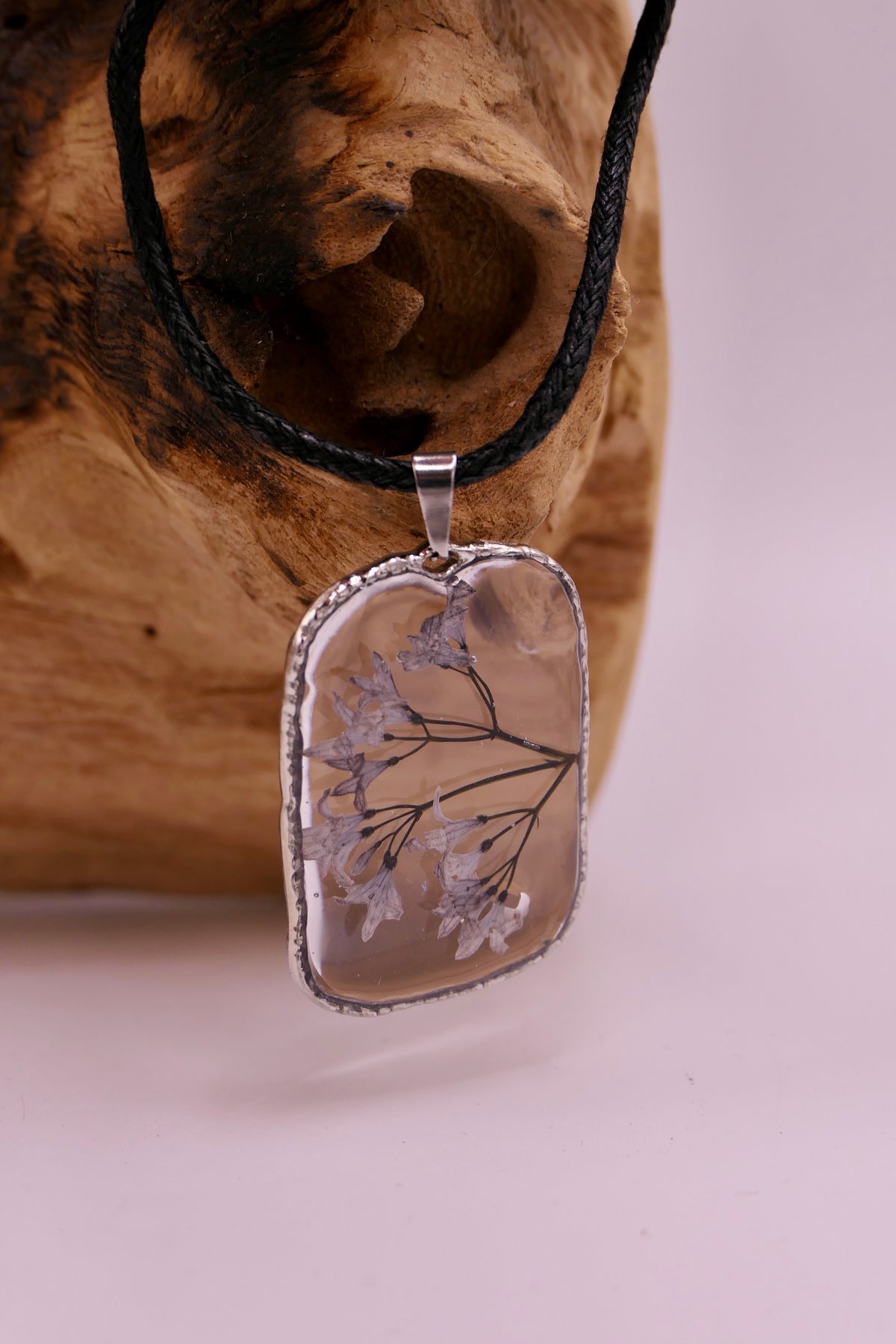 White flower I | Pendant