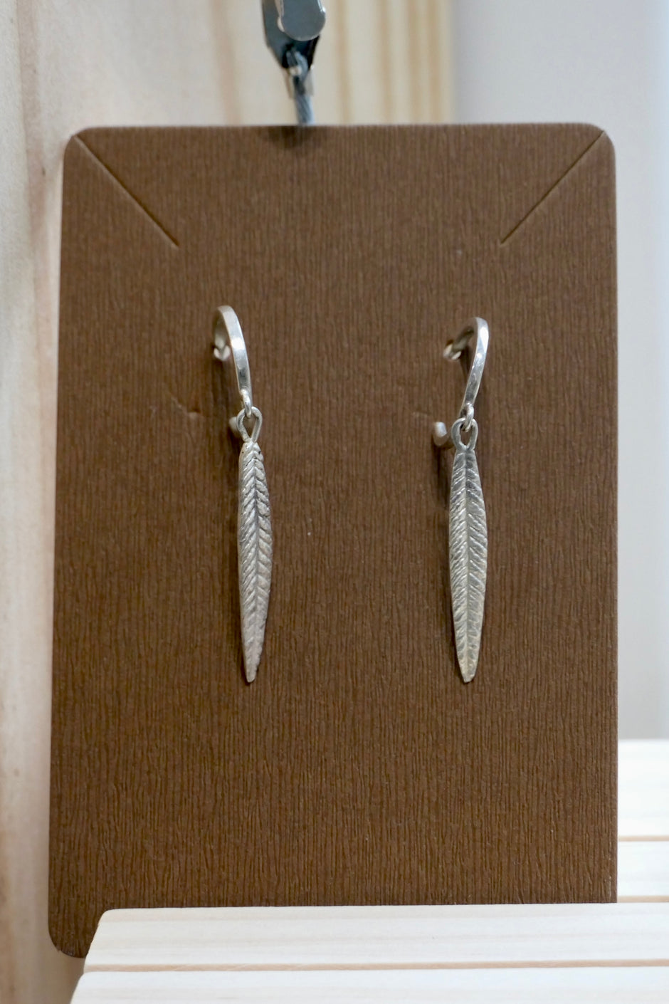 Narrow leaf | Silver earrings