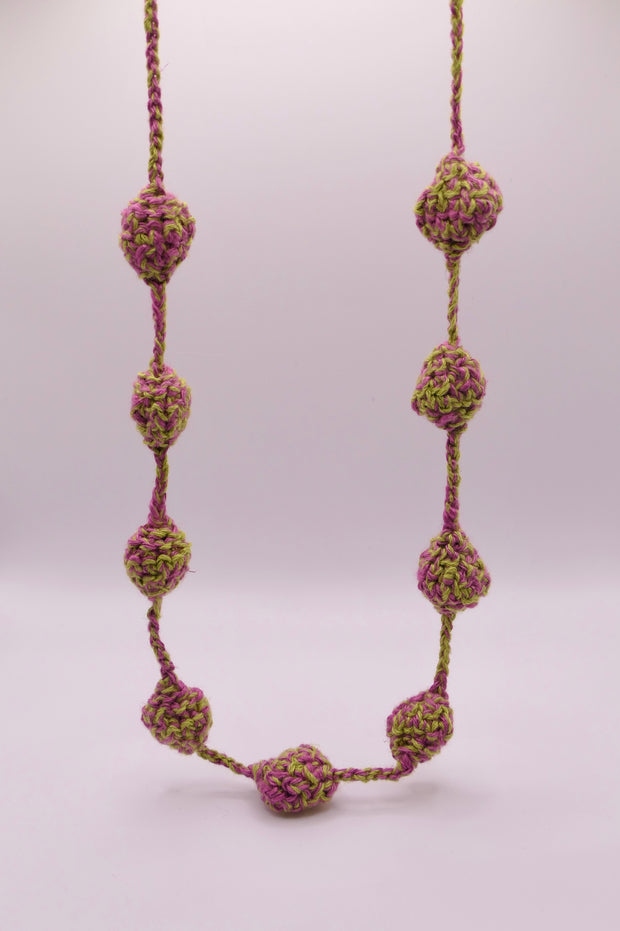 Bicolor crocheted necklace