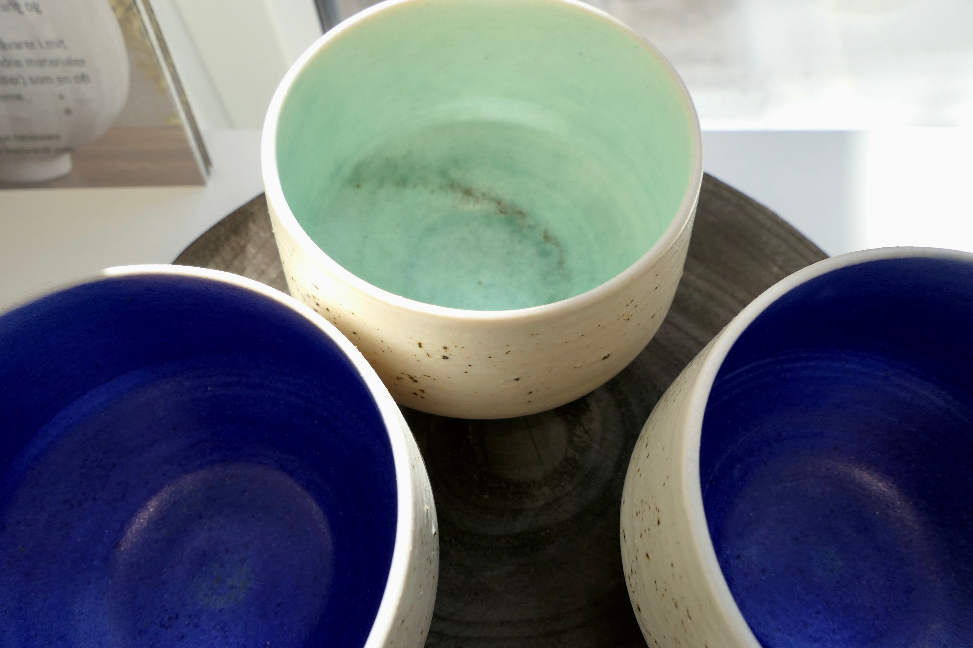 Ultramarine cup
