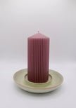 Flat candle holder