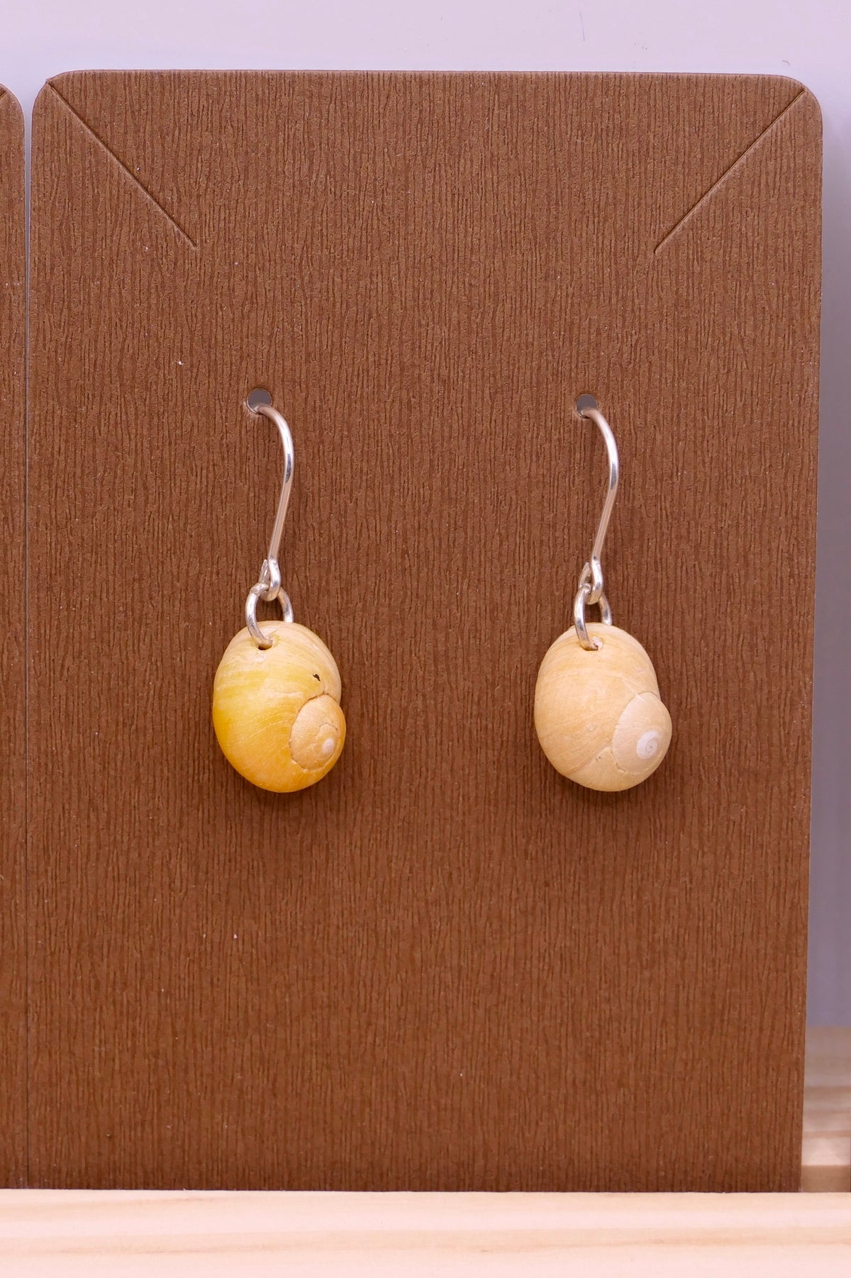Yellow Beach snails | Earrings