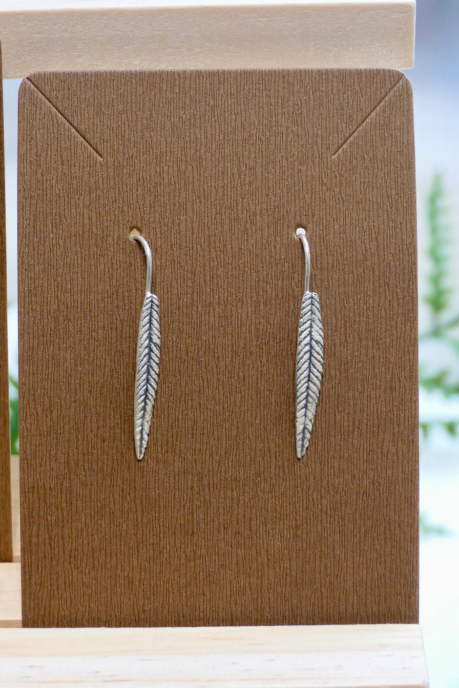 Narrow leaf | Silver earrings