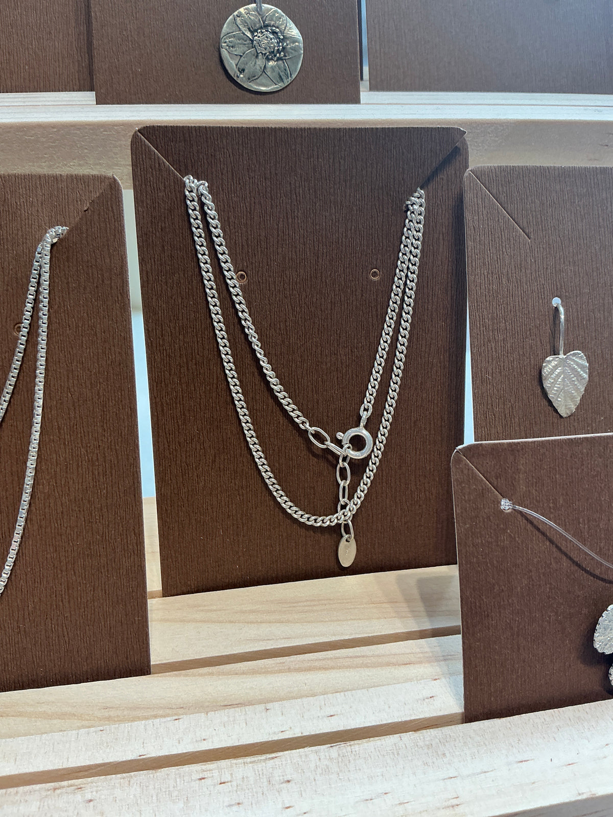 Silver chain / necklace