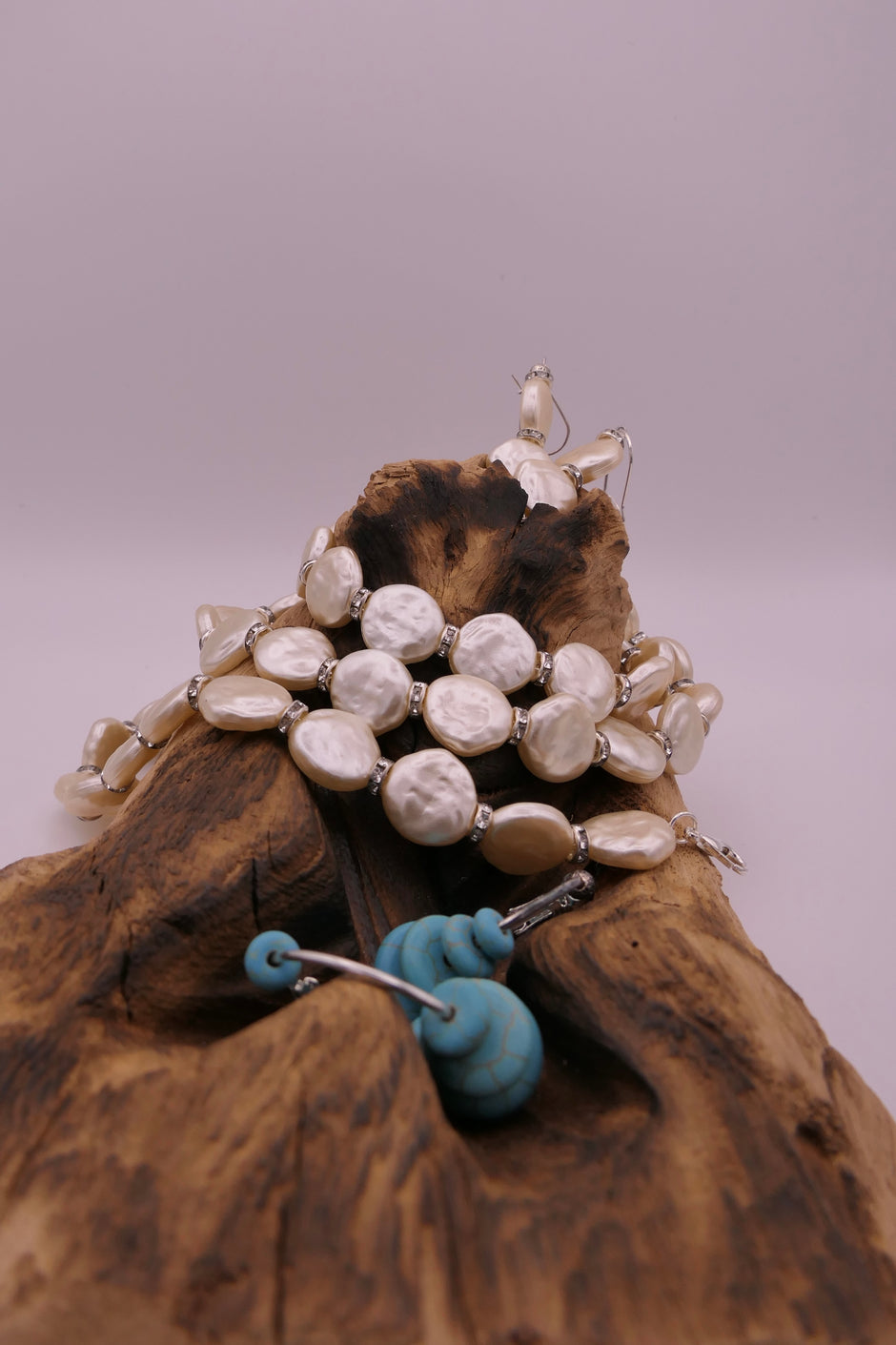 Turquoise stones earrings