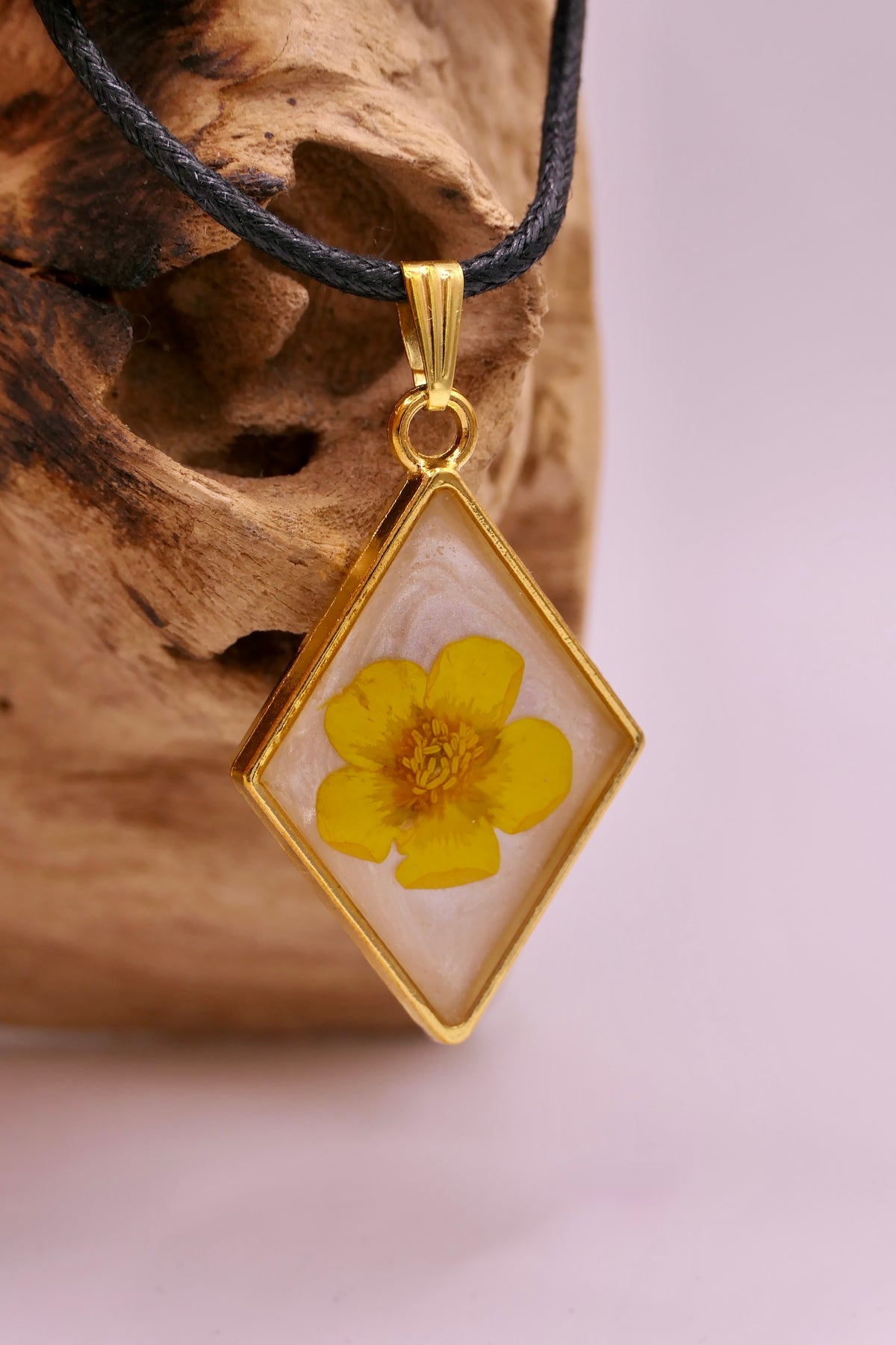 Buttercup | Pendant
