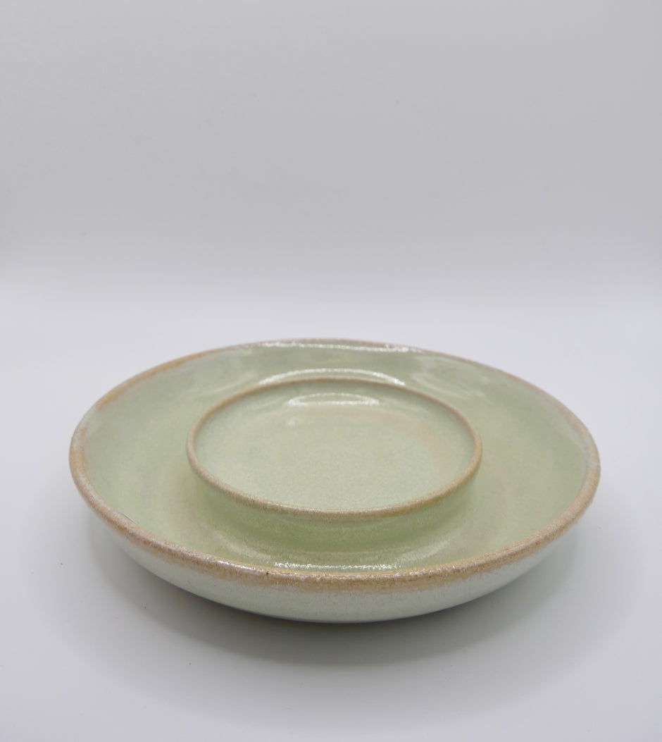 Flat candle holder