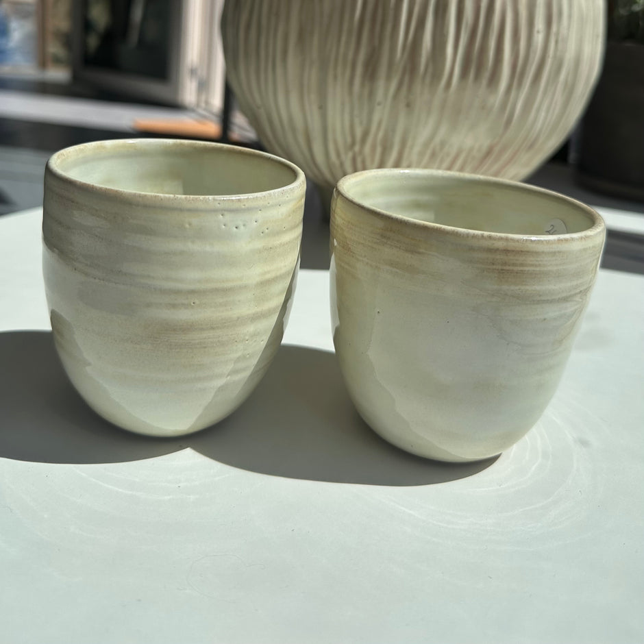 Light yellow cups