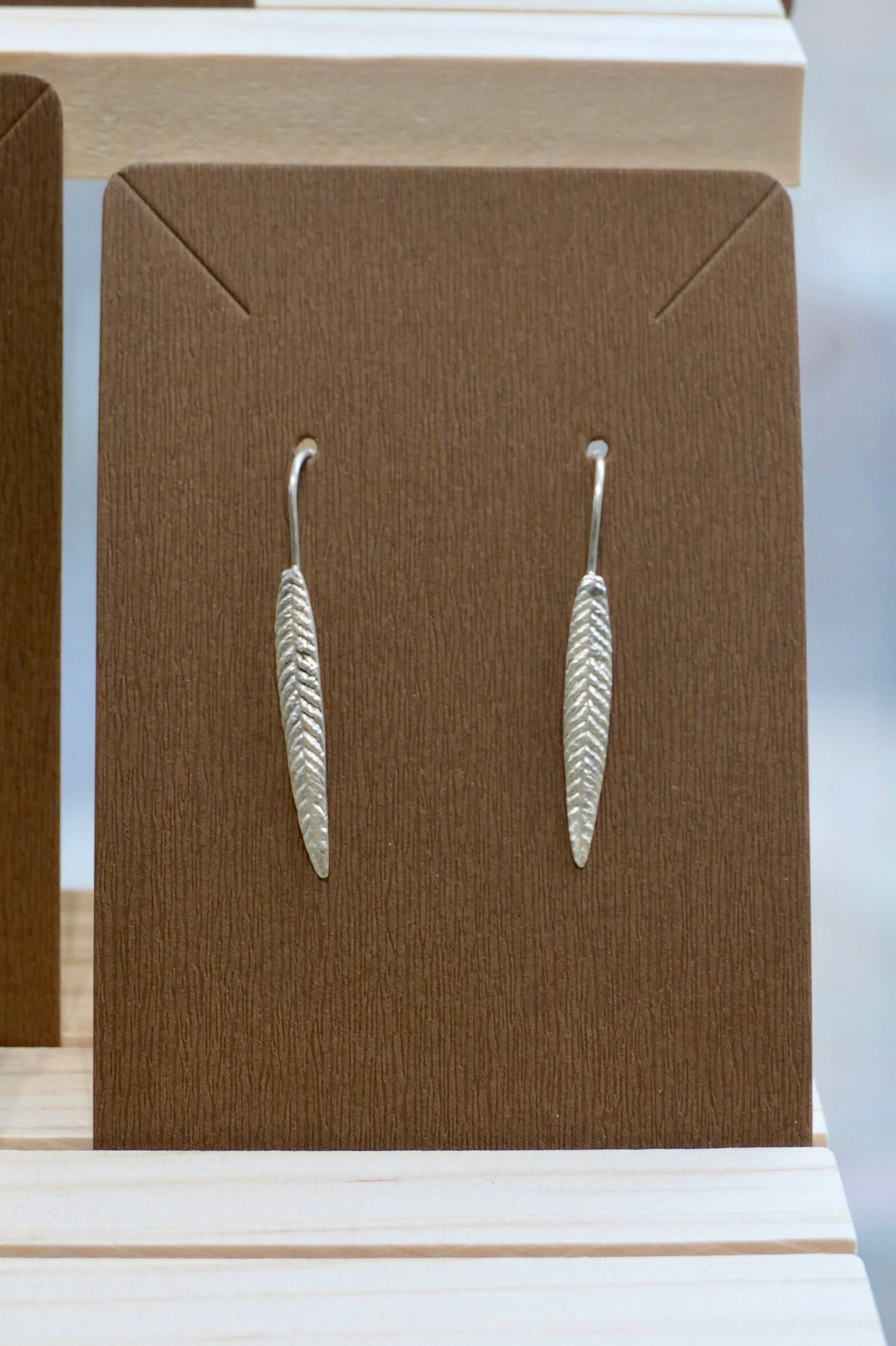 Narrow leaf | Silver earrings