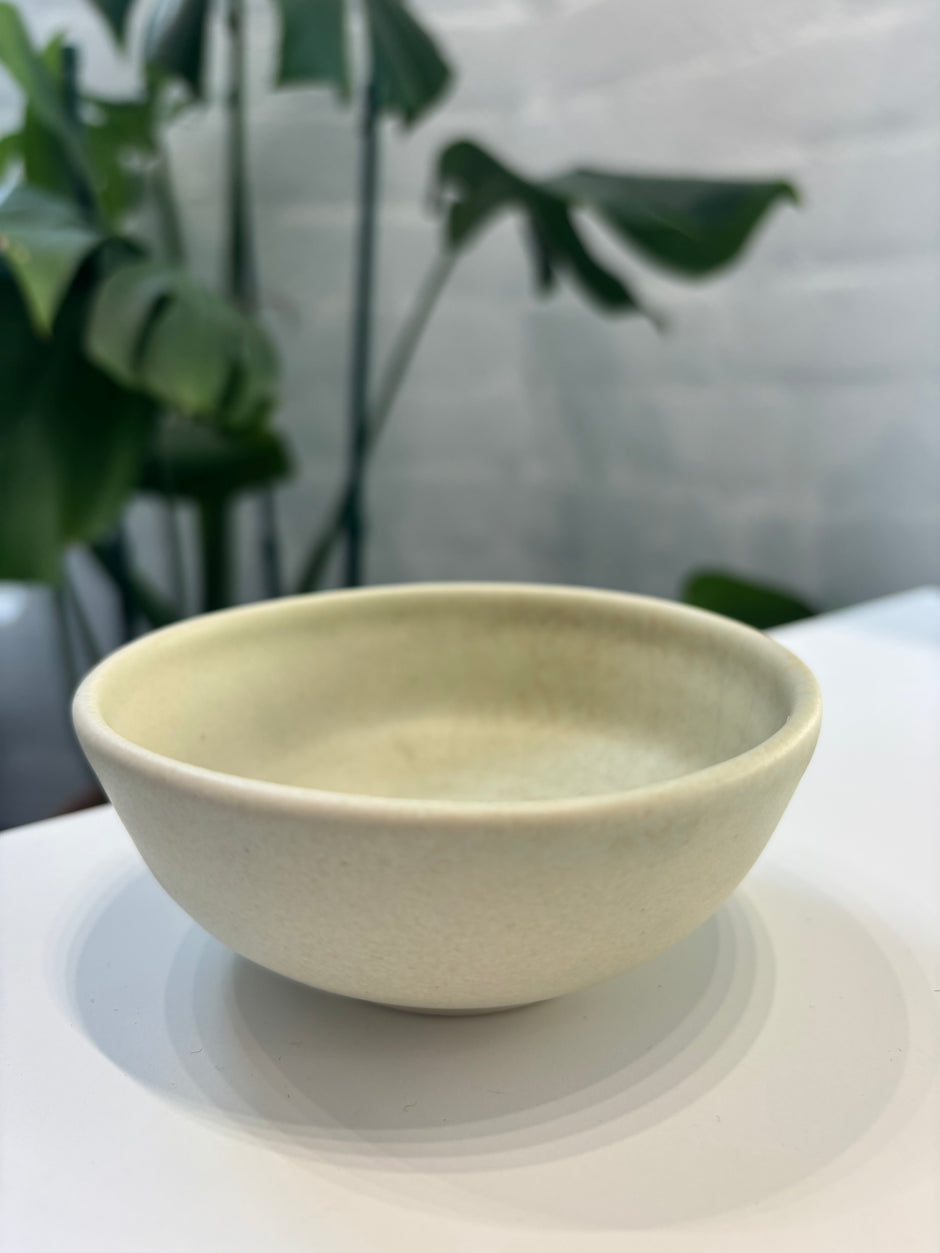 Small bowl | light