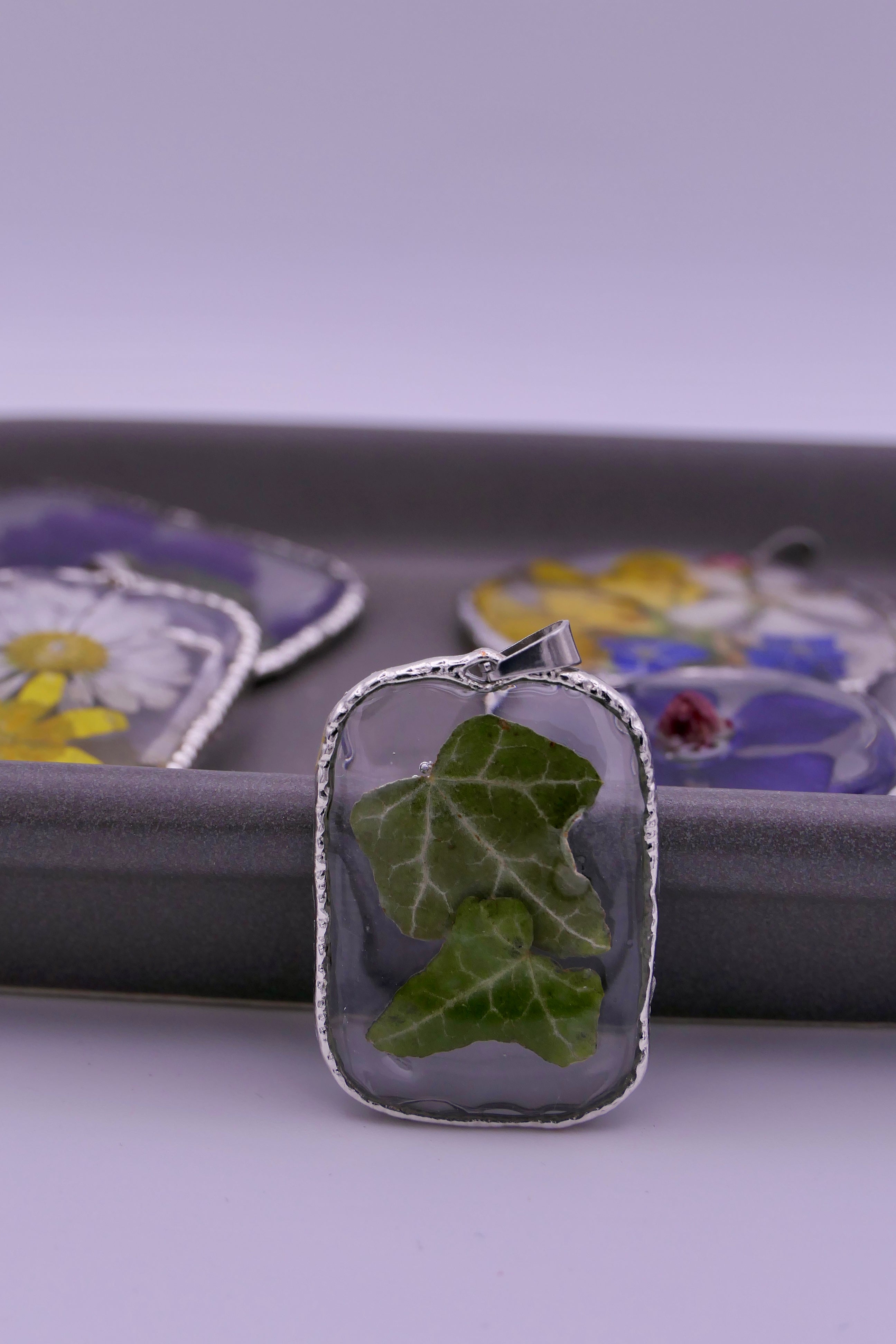 Lucky leaf pendant