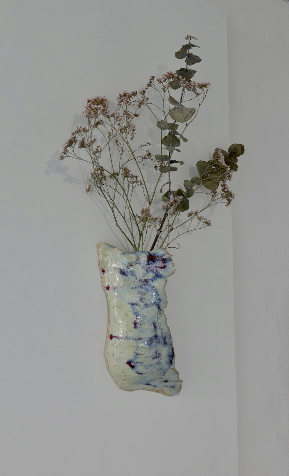 Wall vase
