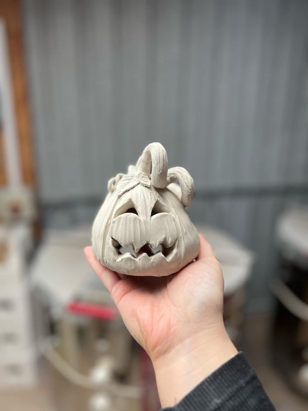 Halloween Clay Workshop | October 31, 10.00-12.00