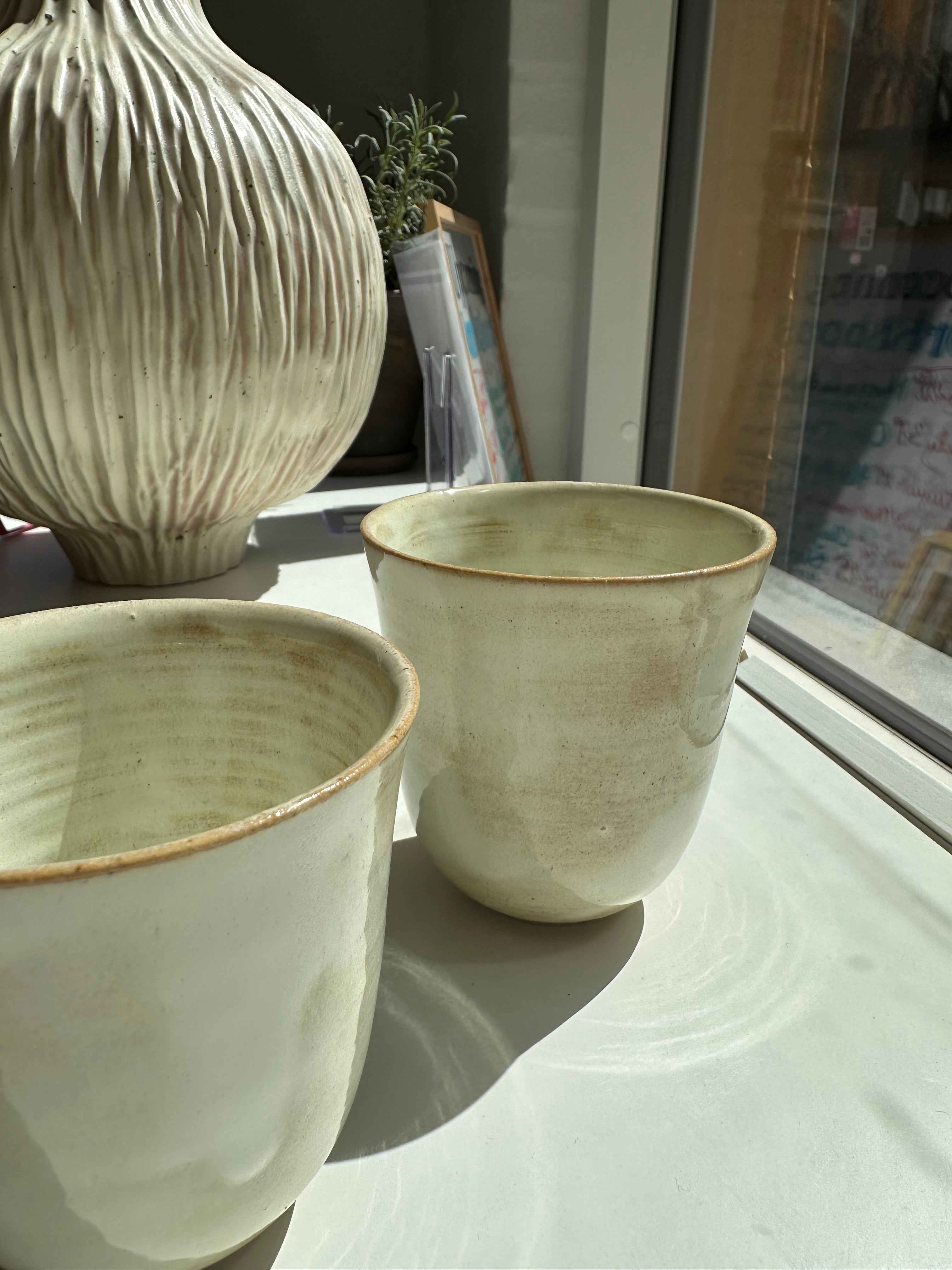 Light yellow cups