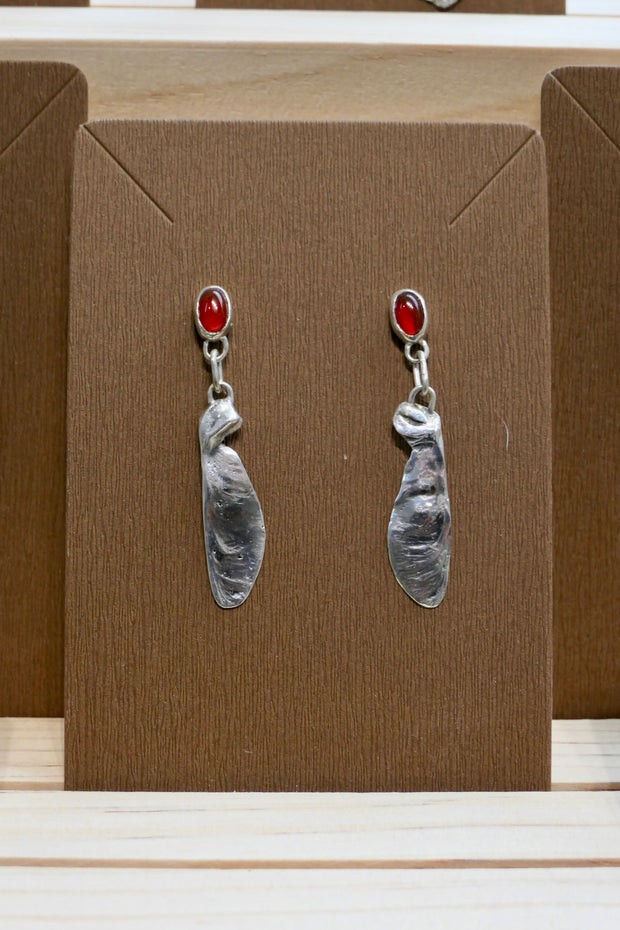 Maple seeds with carnelian stones | Silver earrings