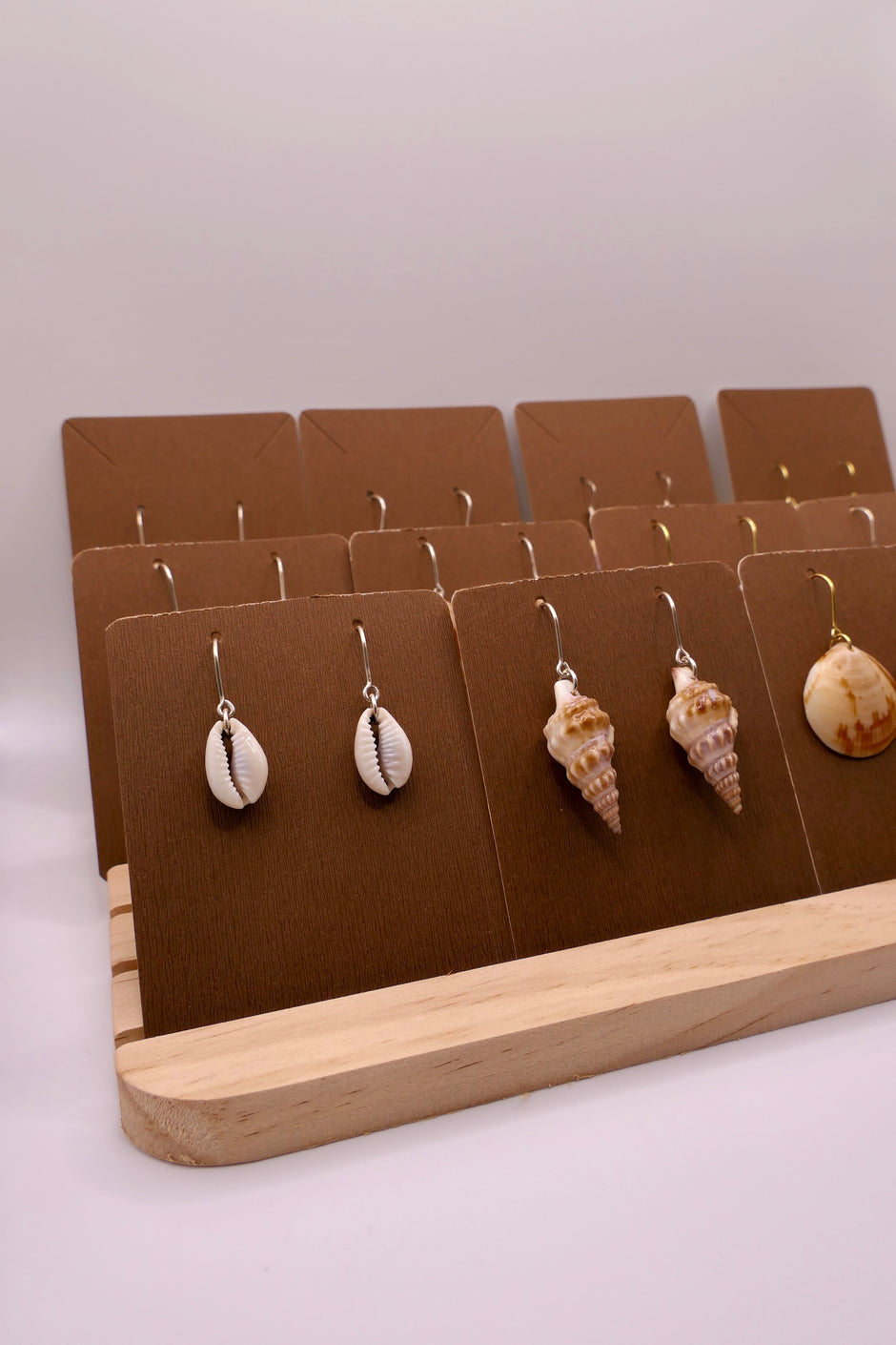 Pelican’s Foot Gold | Earrings