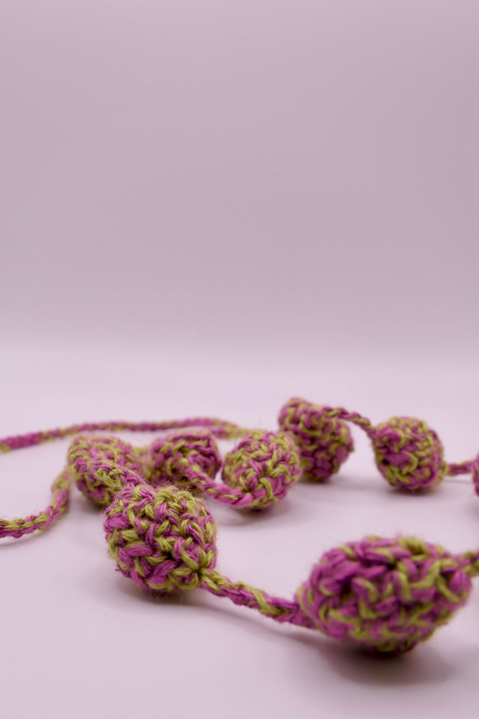 Bicolor crocheted necklace