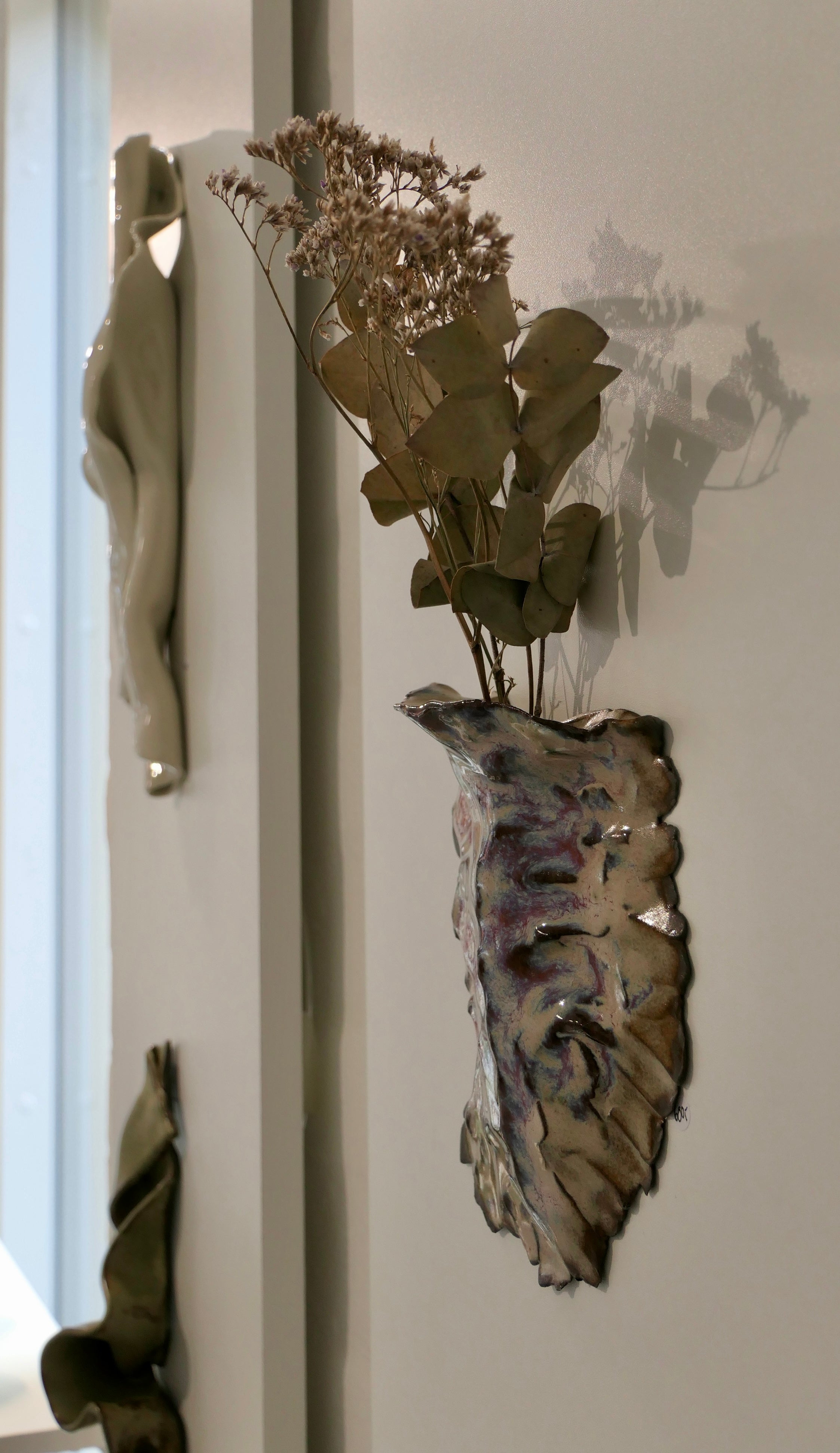 Wall vase