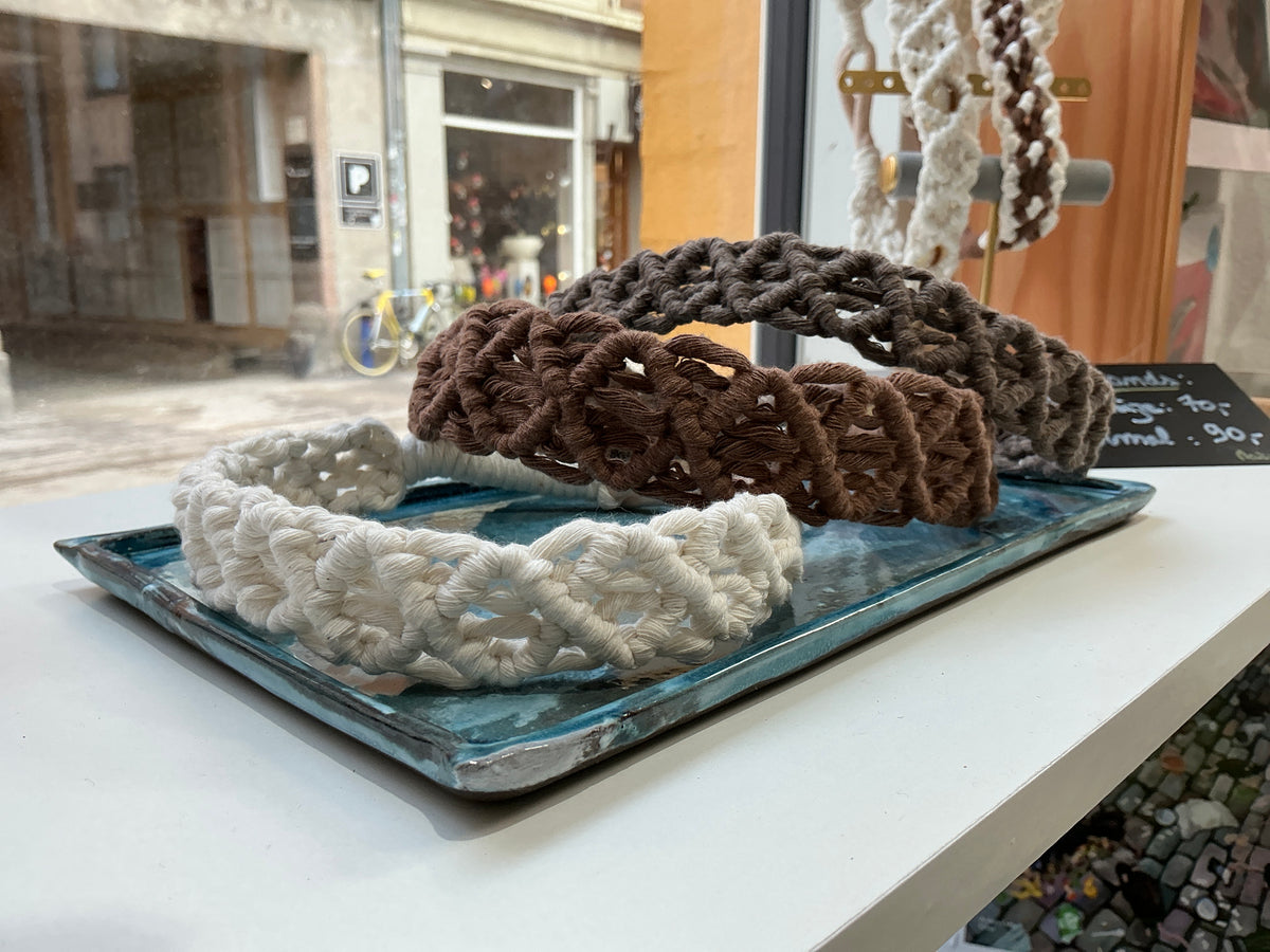 Hair band macrame