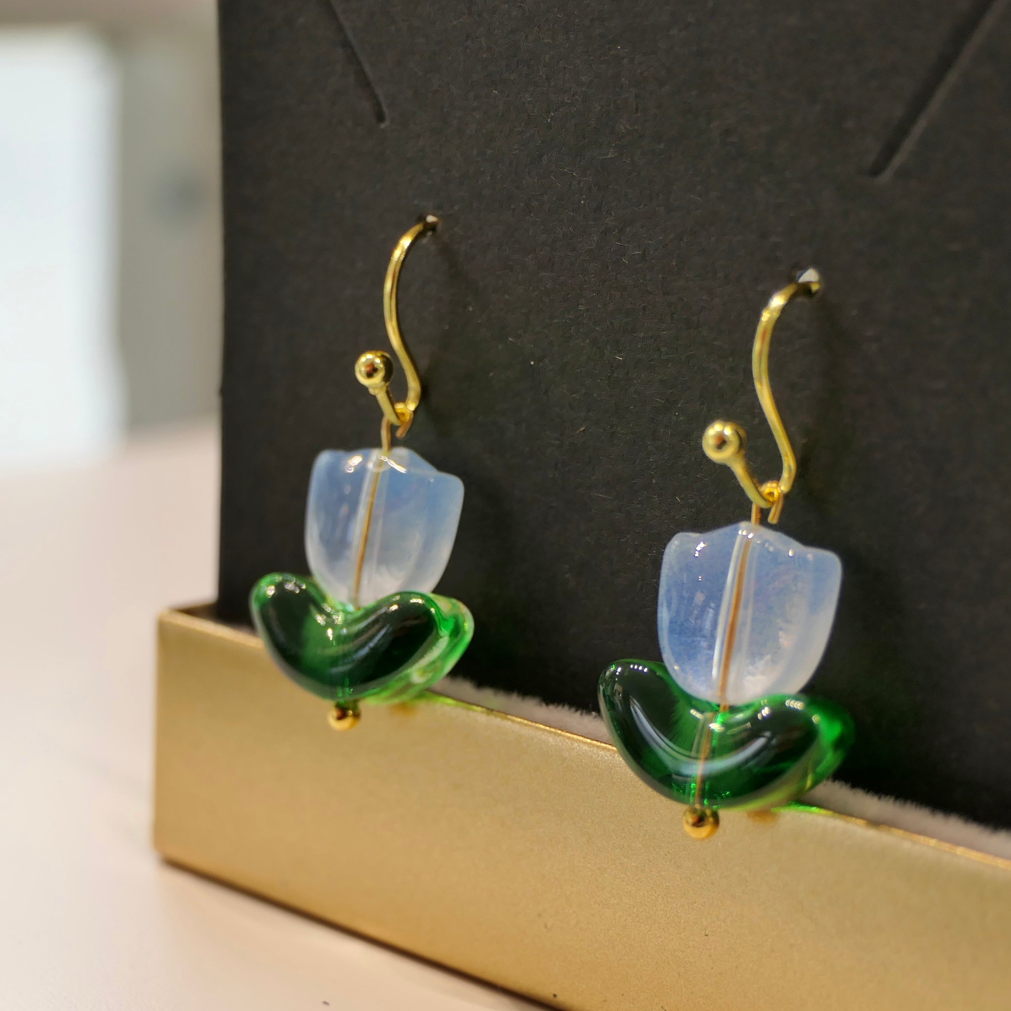 Tulip earrings