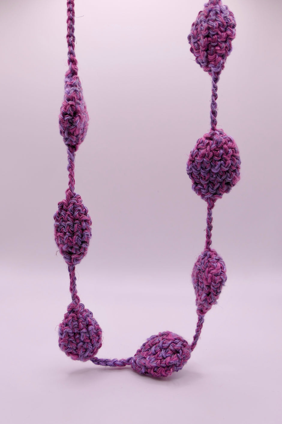 Bicolor crocheted necklace II