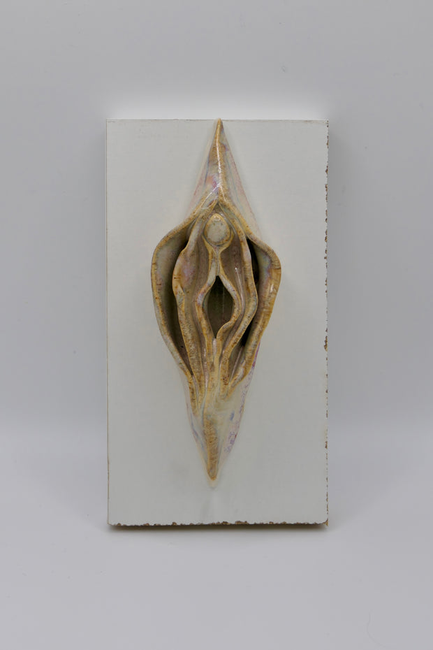 Light Vulva