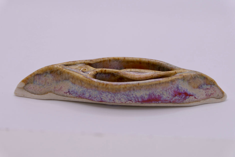 Beige Vulva