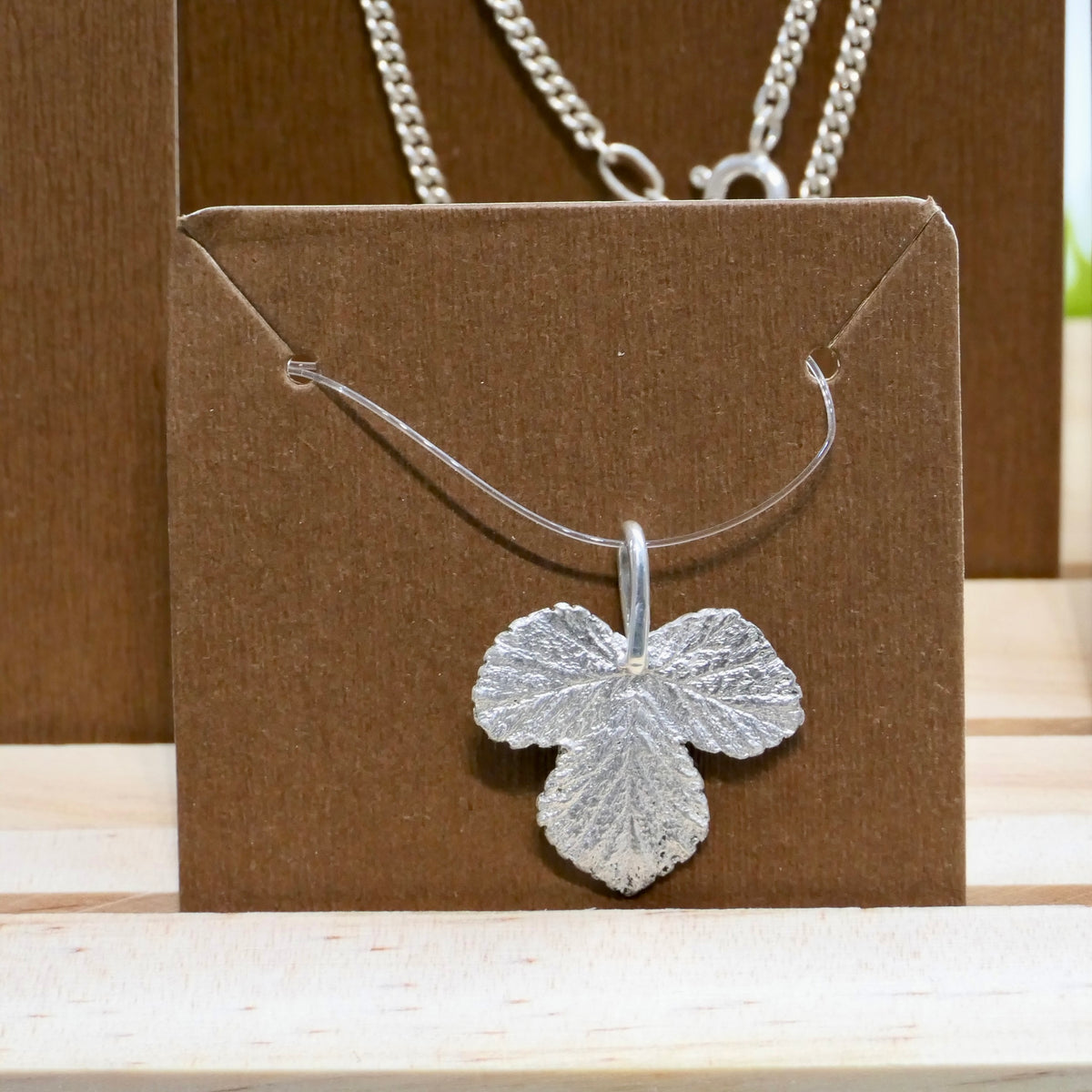 Brombær leaf | Silver pendant