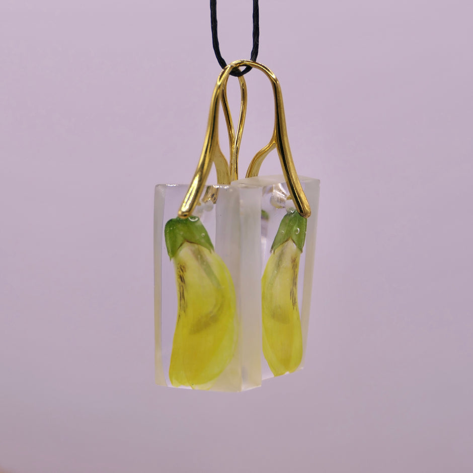 Golden rain tree flower | Earrings