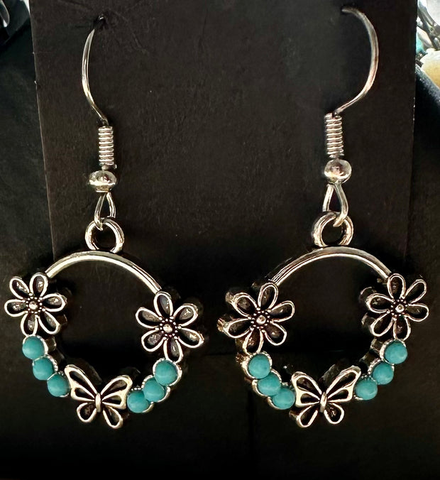 Flower-motif Earrings
