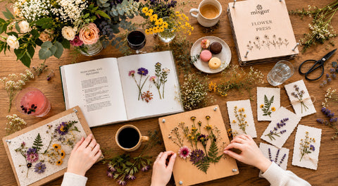 Bloom & Press | August 29th 18.00-19.30